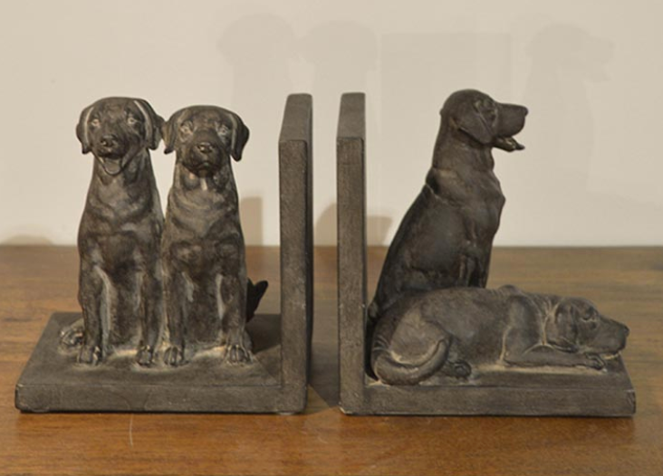 Chien Bookends