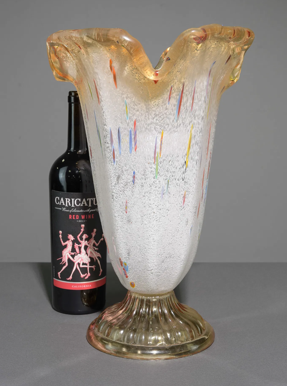 Italian Arte Murano Blown Art Glass Vase - 14.75 in tall x 10 x 9.5