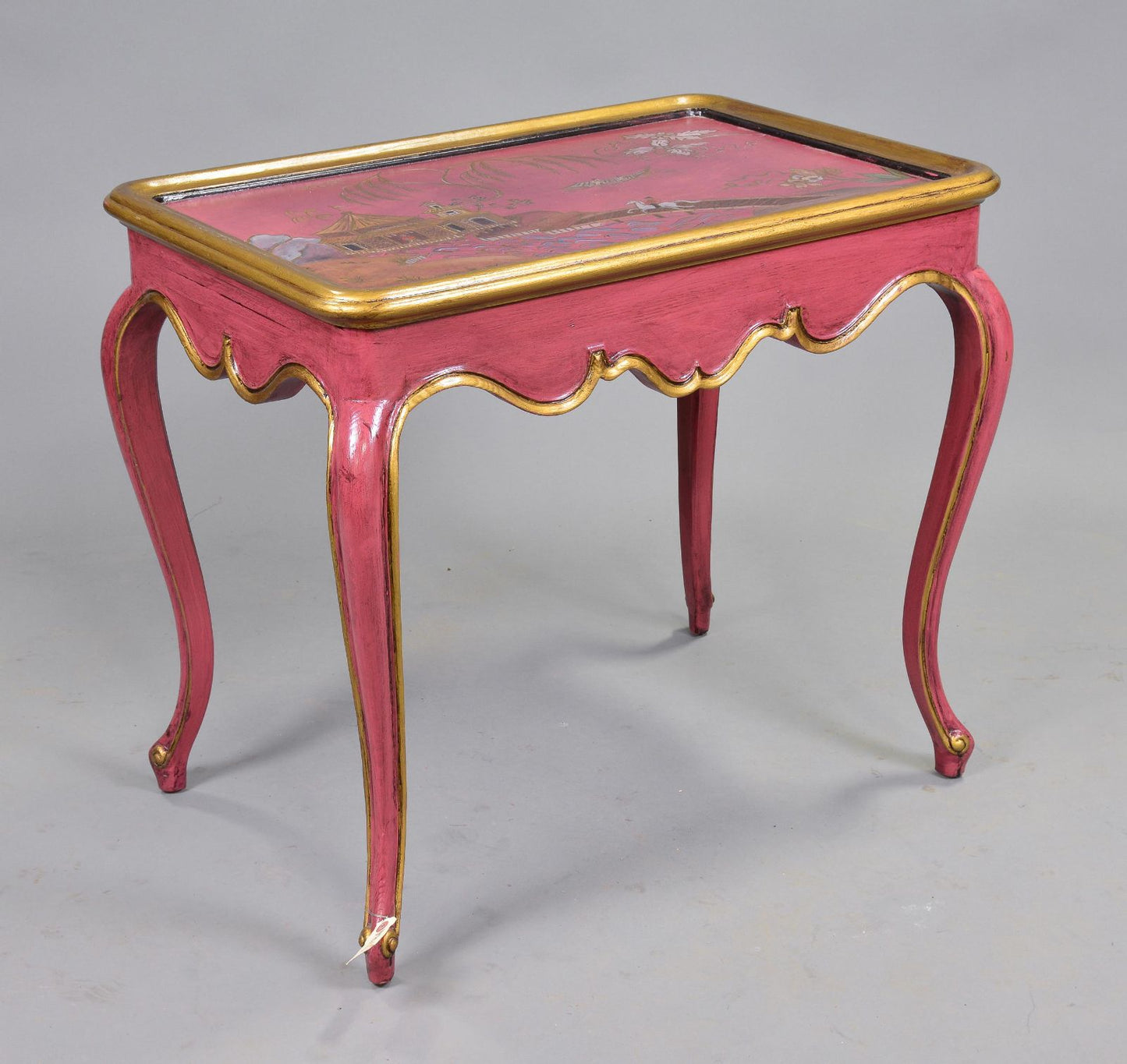 Chinois. Table 31x20x26h