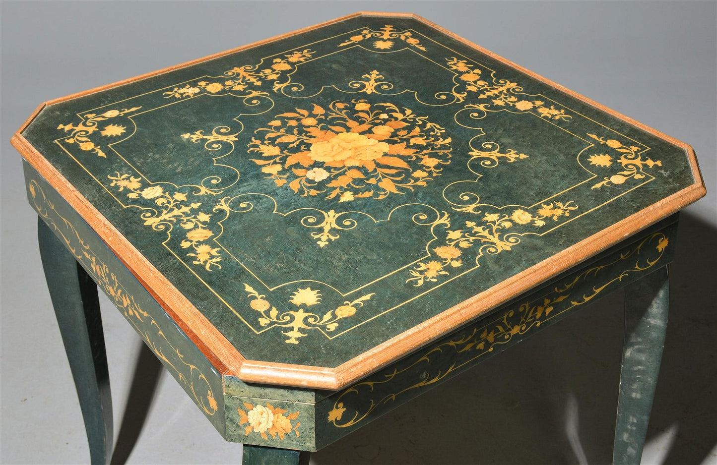 Ital. Game Table 31x31x30h