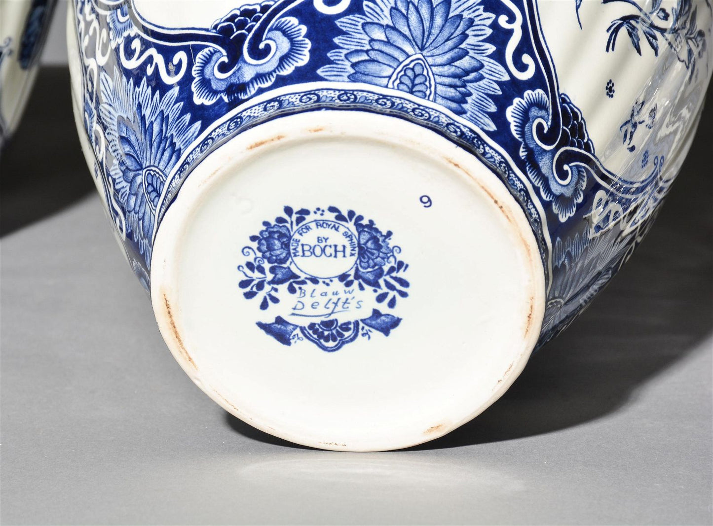 PAIR Delft B&W Jars 16h