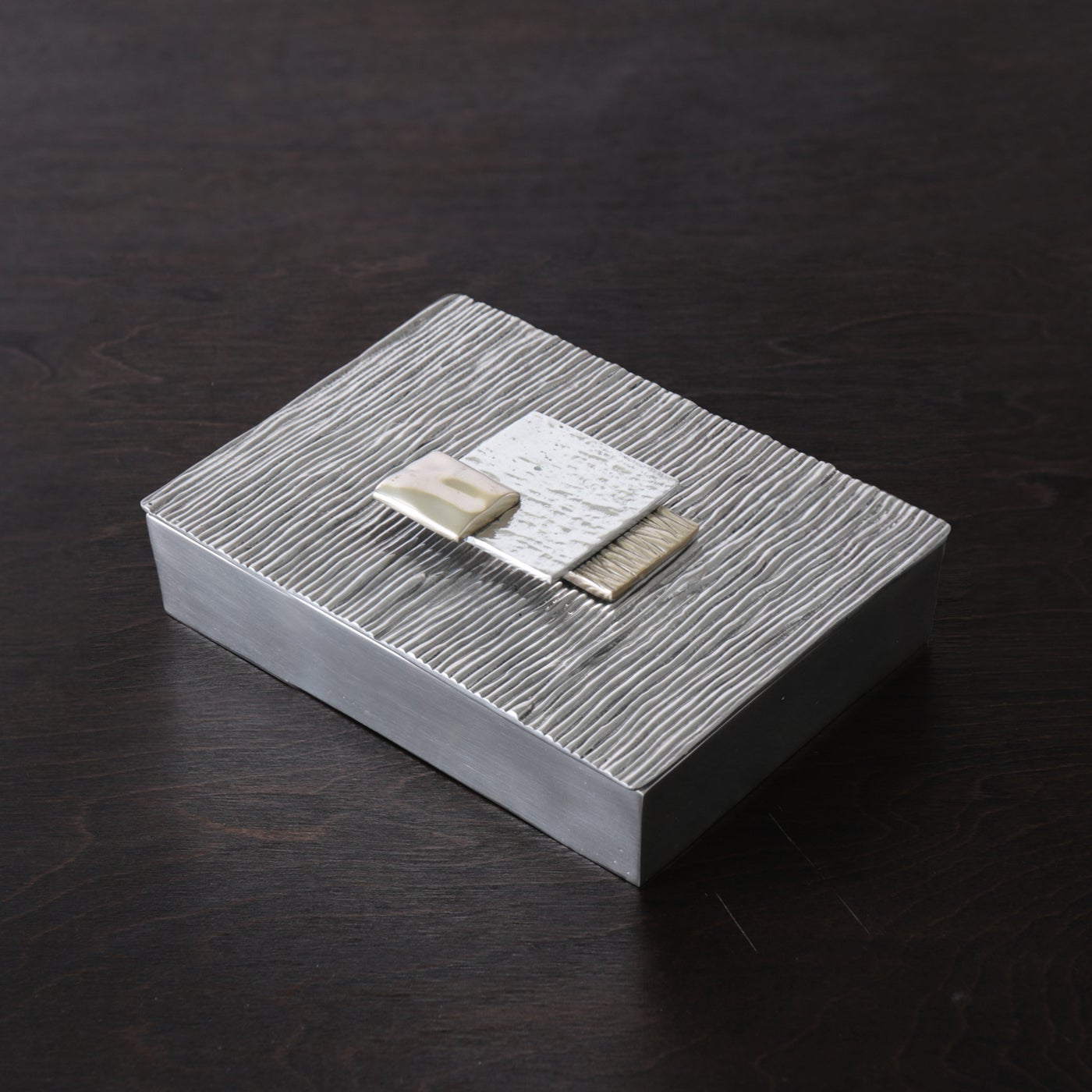 Manhattan MED Box