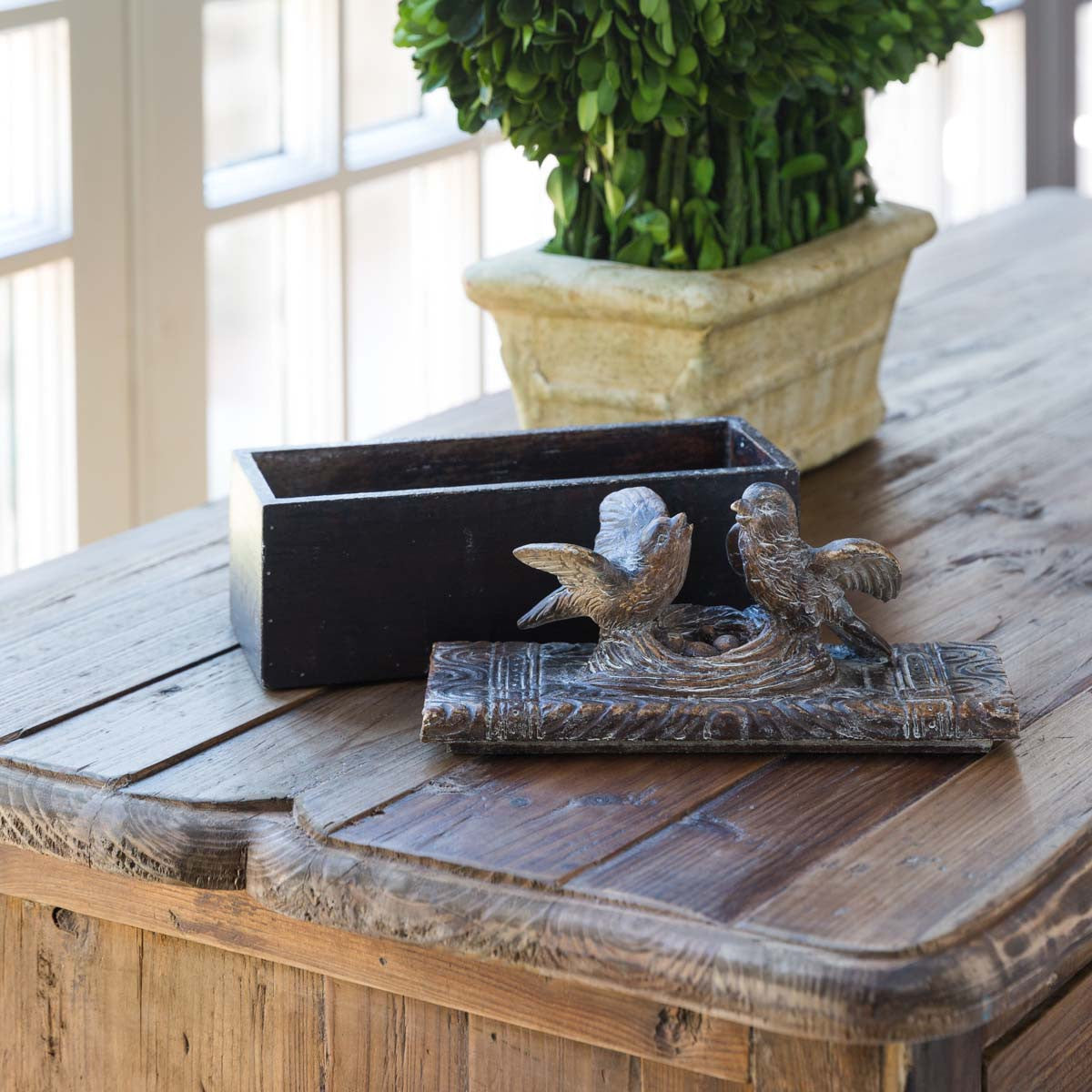Nesting Birds Box