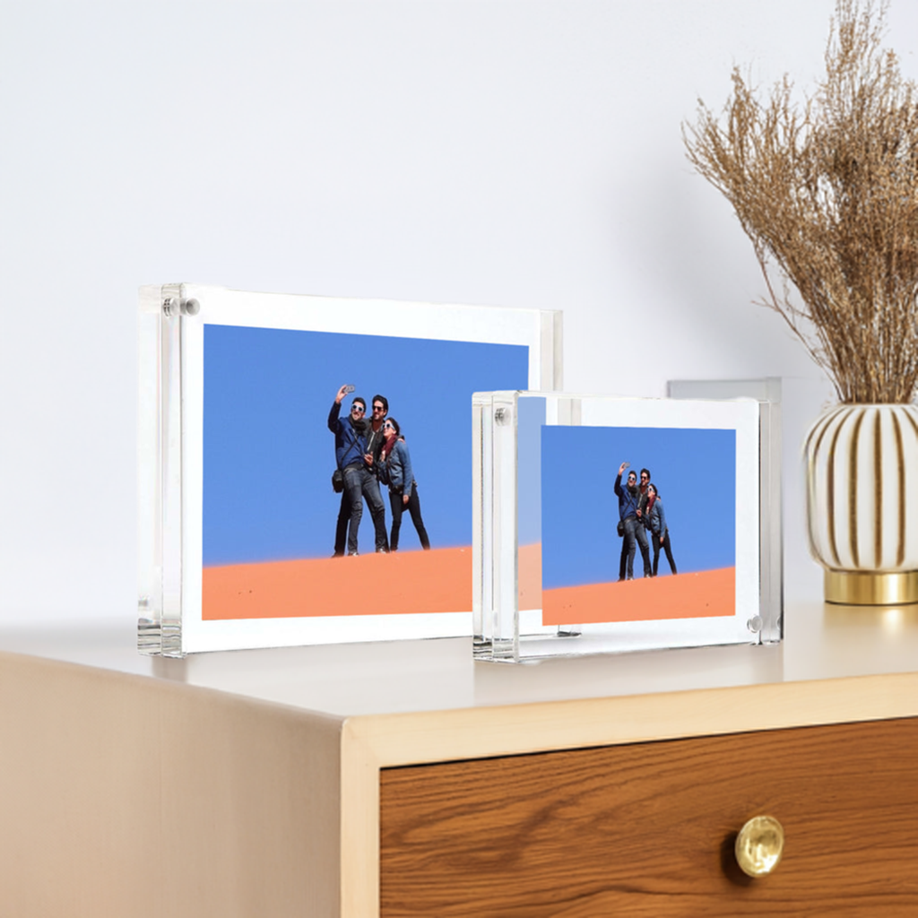 The Original Magnet Frame - Clear, Acrylic Frames - 13 Sizes: 6"x6"