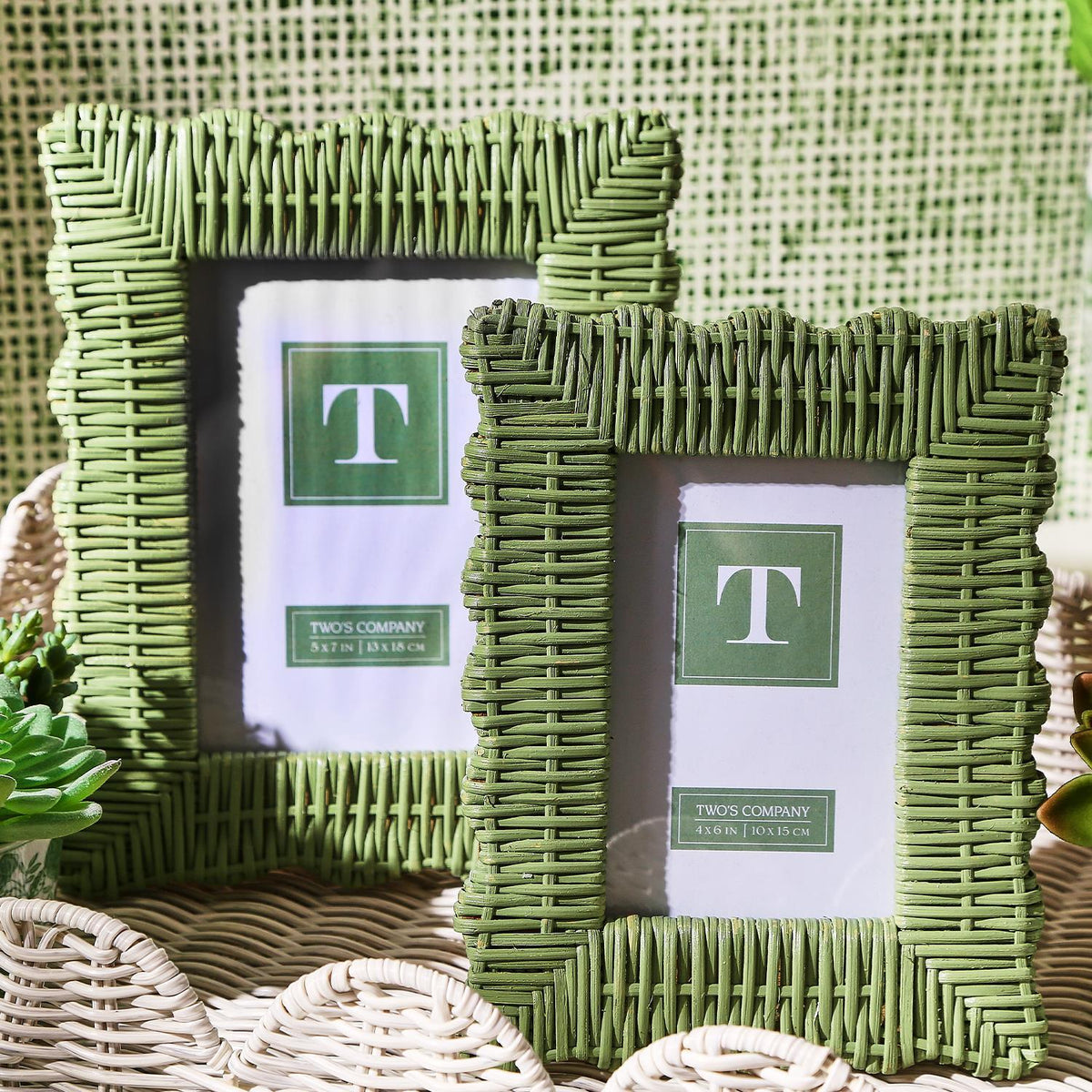 Green Wicker Weave Photo Frames Set of 2 (4x6 and 5x7)