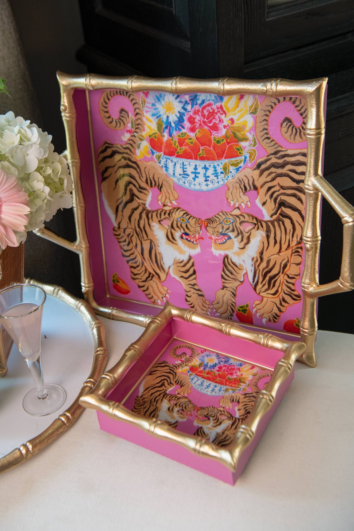 Tigers Enameled Chang Mai Tray 12x12
: Pink