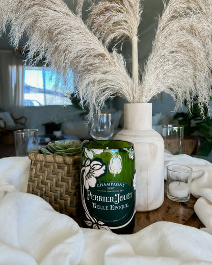 Recycled PJ Belle Candle: Amber/Sandalwood/Leather