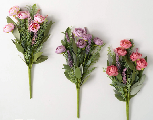 Ranunculus/Heather Bush Assorted