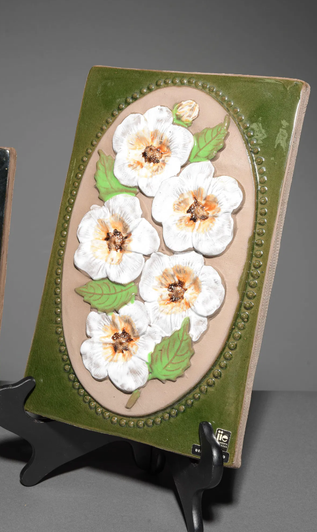 Asst. Jie. Gantofta Floral Ceramic Wall Plaques