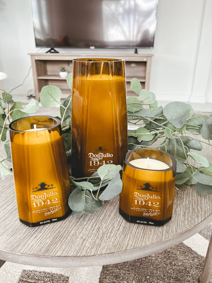 Recycled 1942 Candle: Amber/Sandalwood/Leather / Large