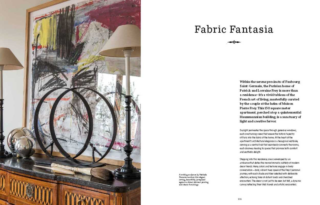 Paris Living by Guillaume Laubier: Hardcover; 256 pages / English
