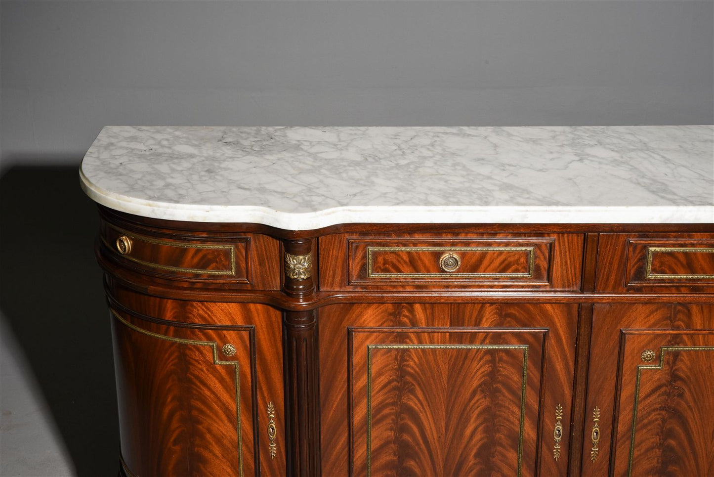 Louis XVI Sideboard 99x22x41h