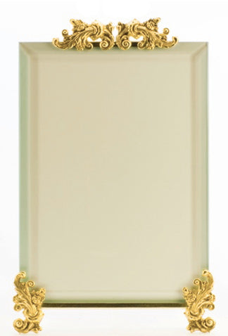 8x10 Vert. Acanthus Frame