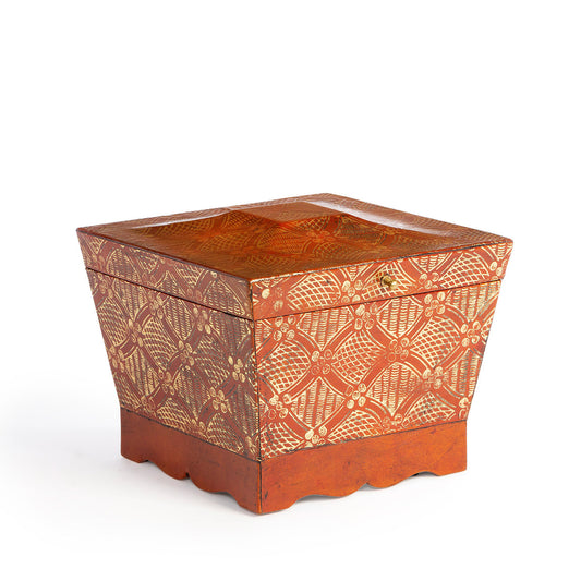 Lilith Leaher Box