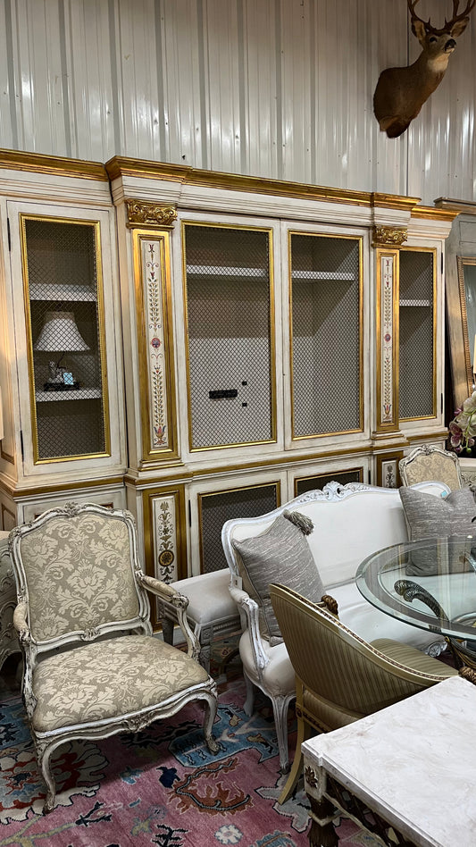 Gilt Painted Breakfr. 105x24x144