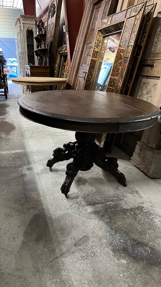 Oak Hunt Table 50x42x28.5h